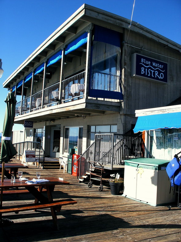 South-Lake-Tahoe-CA-American-Blue-Water-Bistro-Side-Far-View